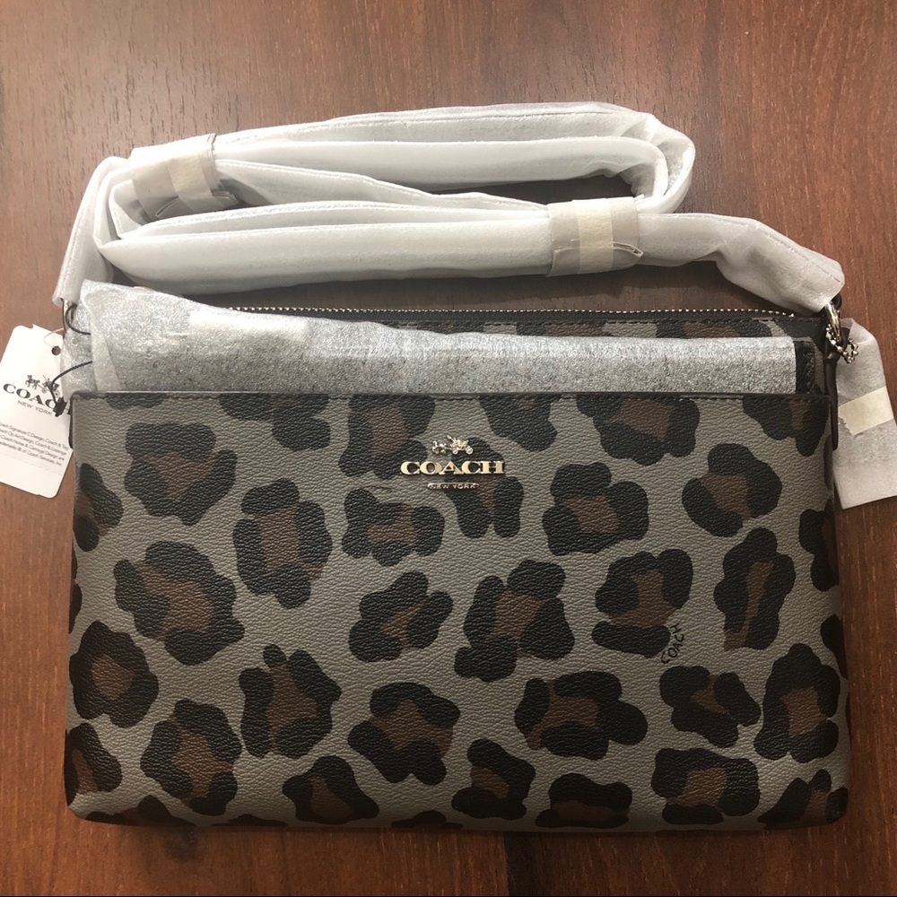 ❗️Sold❗️Coach pop up crossbody purse in Ocelot NWT - Picture 5 of 7